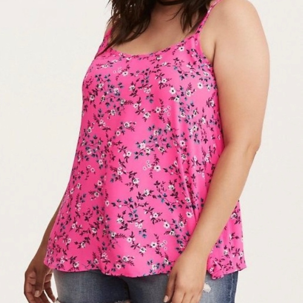 Torrid Bright Pink Floral Adjustable Strap Tank with laced back SZ 0